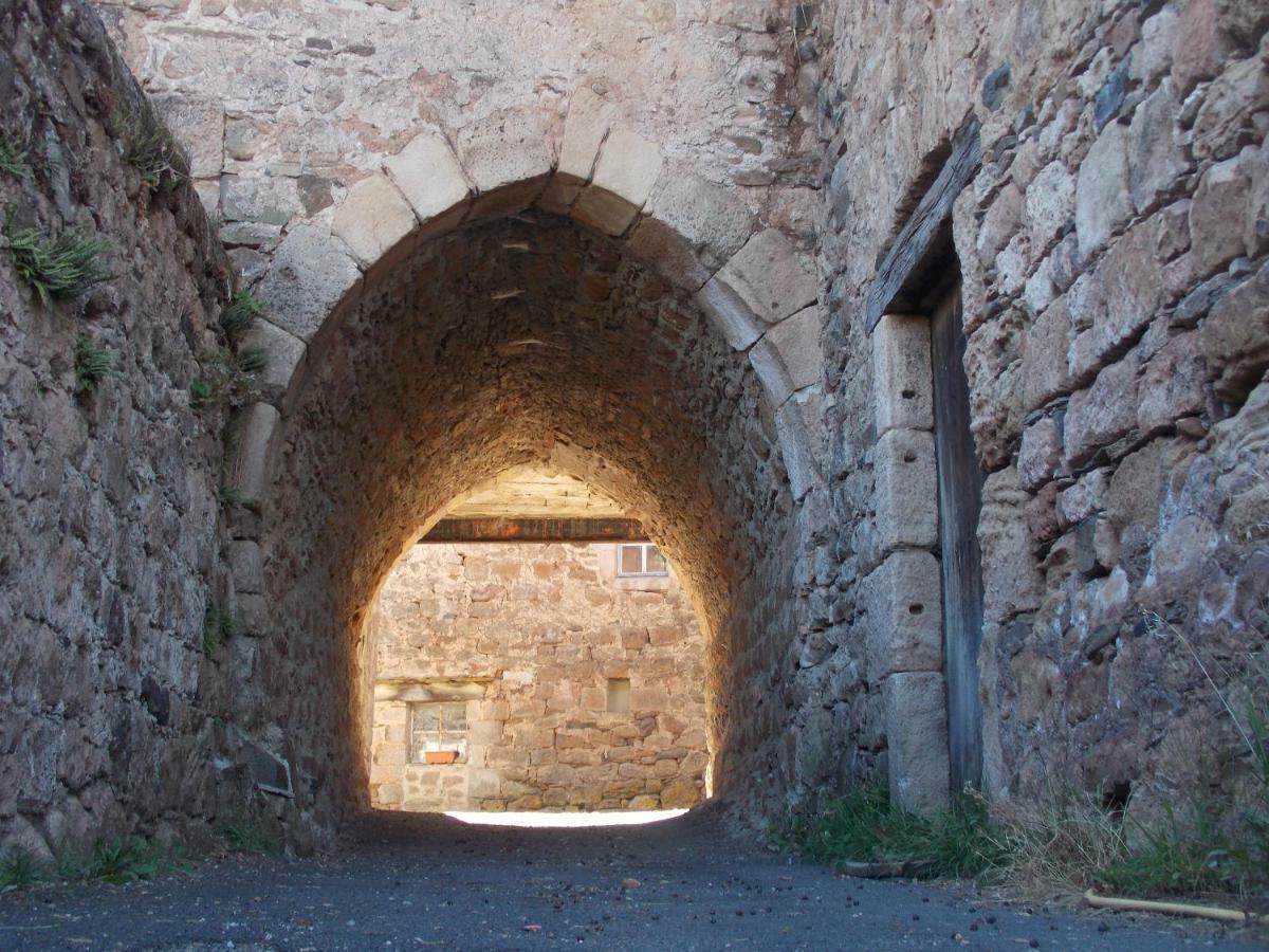 Le Cintrium Panzió Viala-du-Tarn Kültér fotó